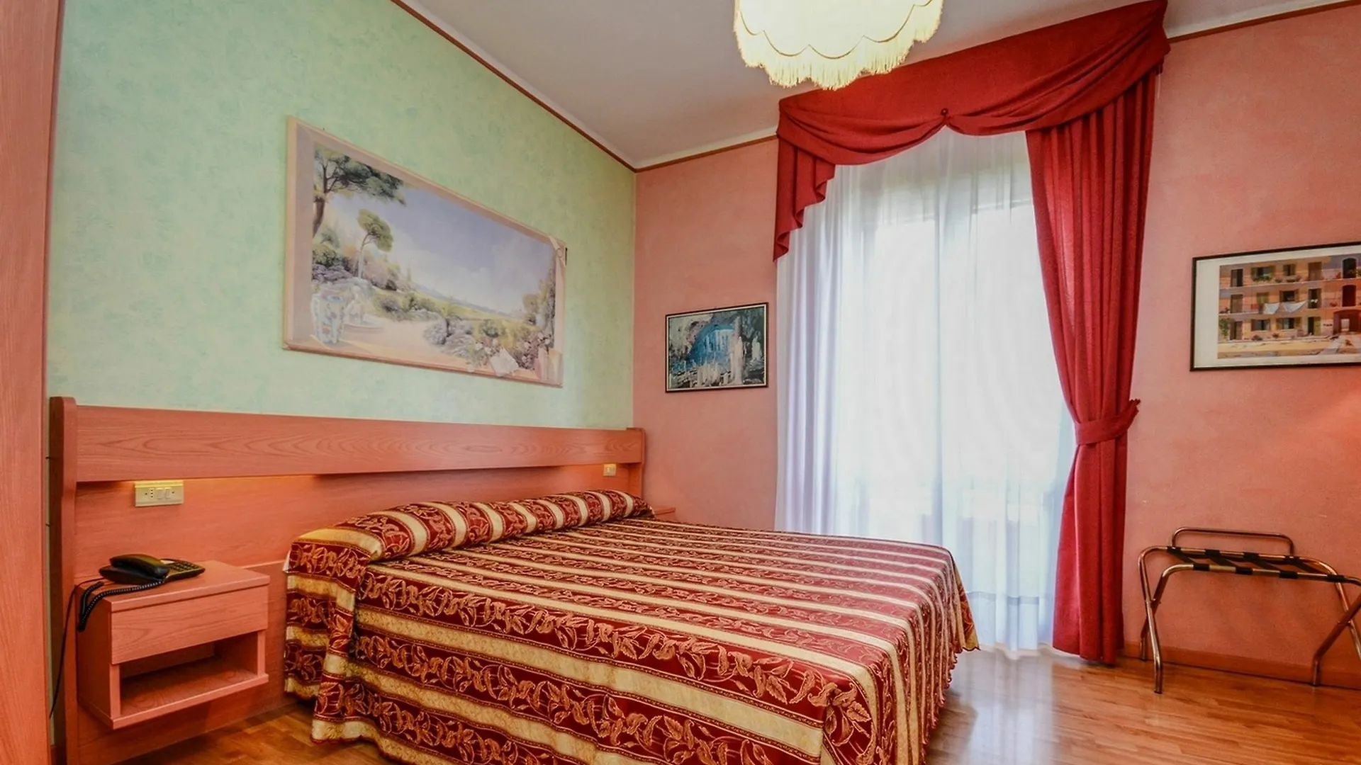 Hotel Benaco Sirmione 3*,